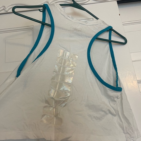 Puma lightweight workout Tank Top - Picture 5 of 6